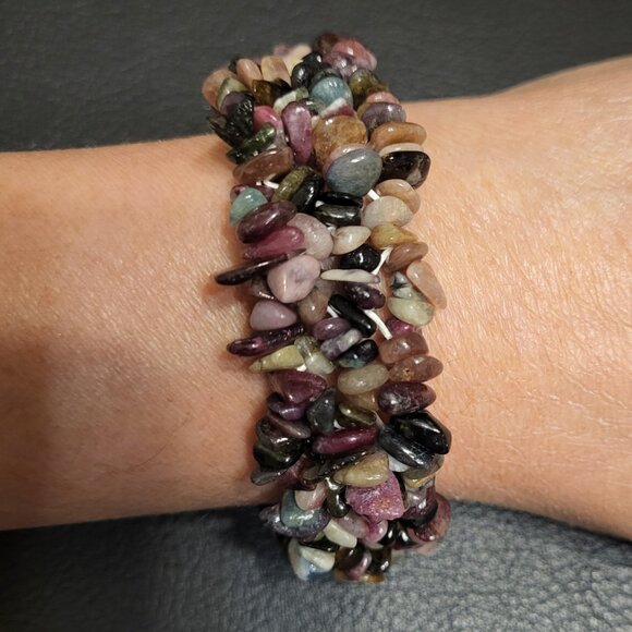 Agate Chip Bead Necklace and Stretch Bracelet - Picture 6 of 6